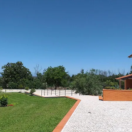 Хостел Greenside Of Sea Corujeira