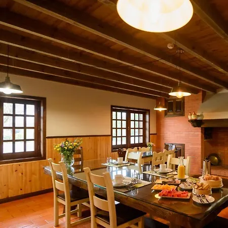 Hostel Greenside Of Sea