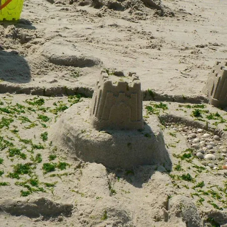 Greenside Of Sea Хостел